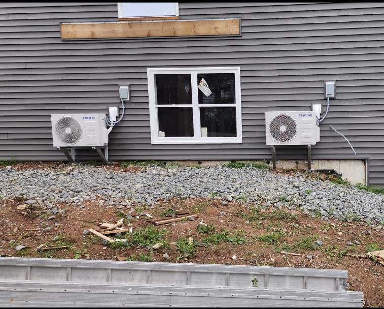 Double installation with pipes inside walls